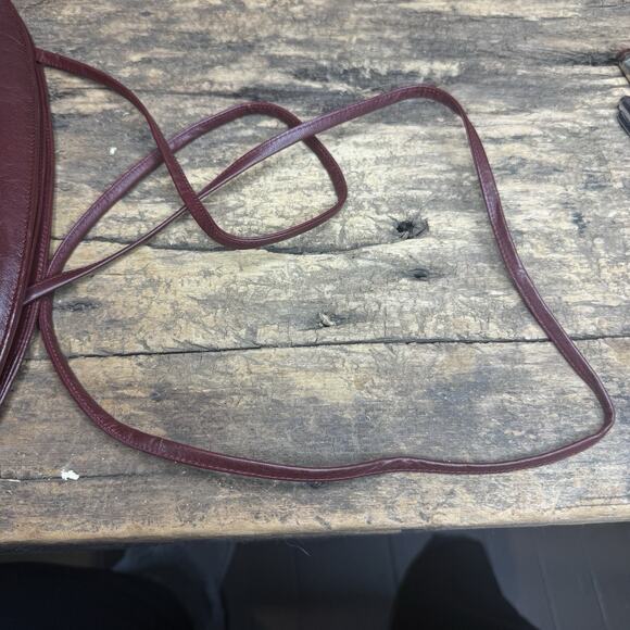 Burgundy Woven Leather Clutch Purse By Etienne Aigner - Picture 9 of 9